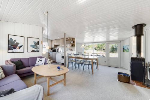 Cozy Holiday Home in Lovely Surroundings