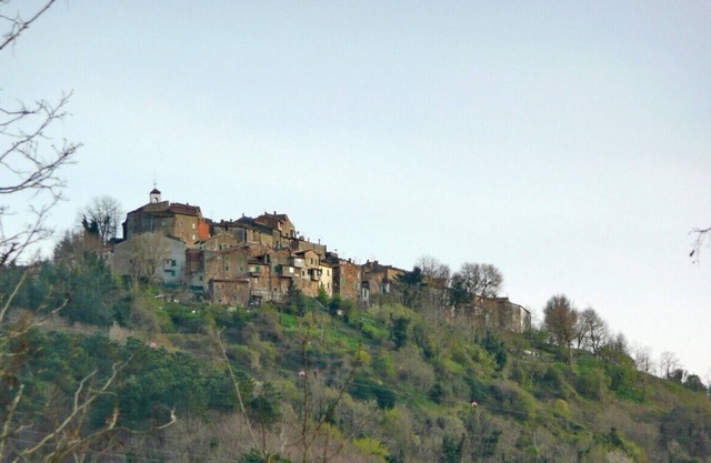 Acogedor apartamento para hasta 4 personas en el corazón de la Maremma