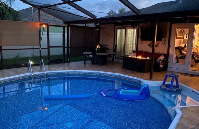 Cozy home complete with pool and outdoor living
