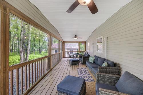 cozy home in arrowhead lake with huge screened in porch beach and lake and playground