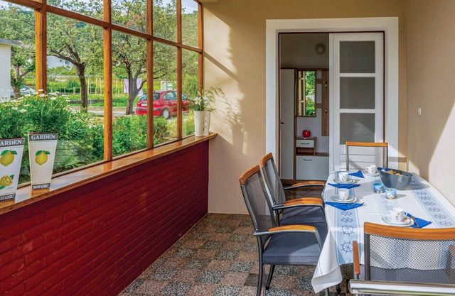 Acogedora casa en Banjol con WiFi