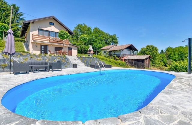 Acogedora casa en Dragoslavec con.