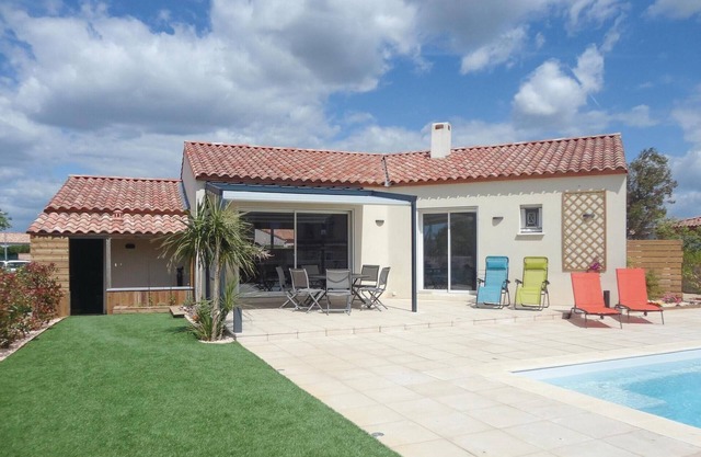 Acogedora casa en Ginestas con WiFi
