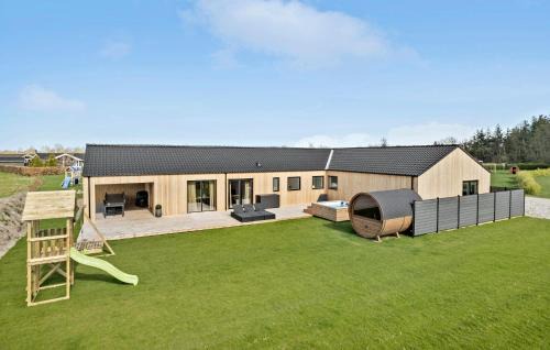 Cozy Home In Hadsund With Sauna