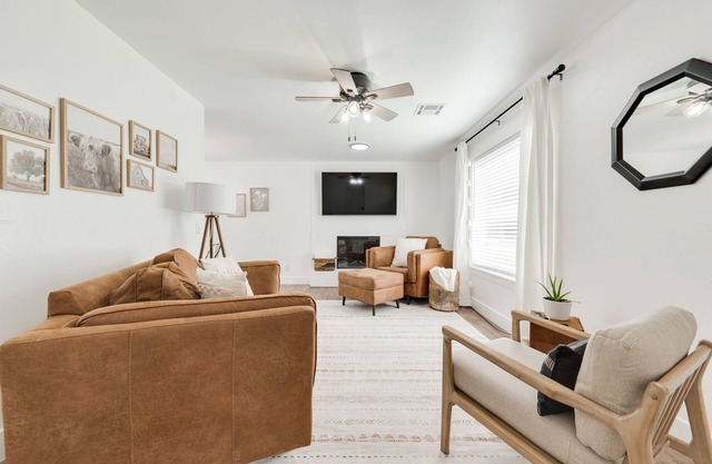 Cozy home in heart of Edmond