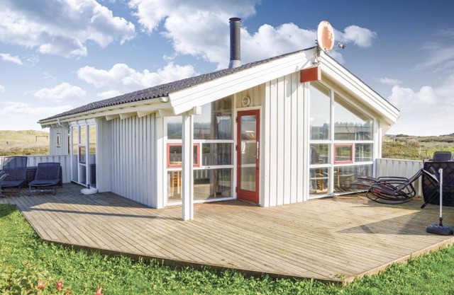 Cozy Home In Hjørring With Sauna