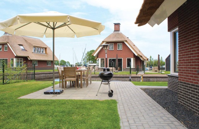 Acogedora casa en Idskenhuizen con.