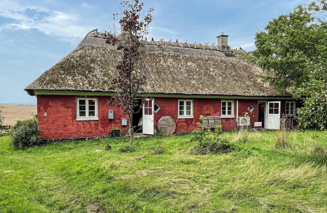 Cozy home in Jyderup with house a panoramic view