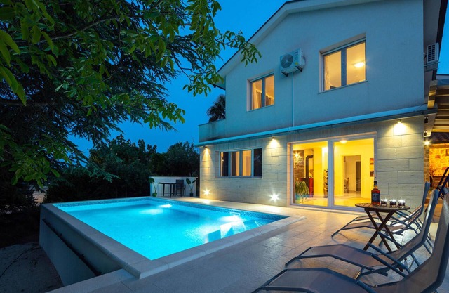 Acogedora casa en Kamenmost con sauna