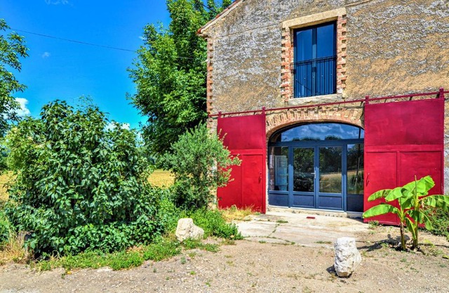 Cozy Home In Mornas With Kitchen