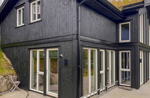 Cozy home in Hovden i Setesdal - with jacuzzi