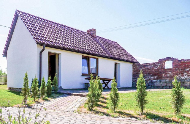 Cozy Home In Postomino With Wifi