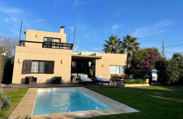 Cozy home in Punta del Este, en El Chorro