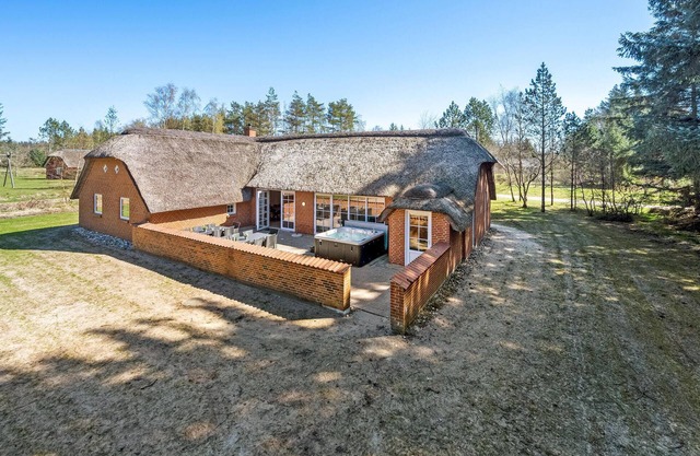 Acogedora casa en Ulfborg con sauna