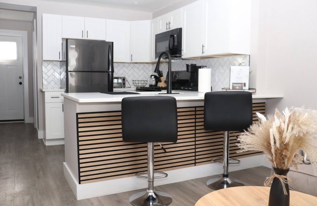 Cozy Home NearUPenn/Sports Complex/Sleeps 6