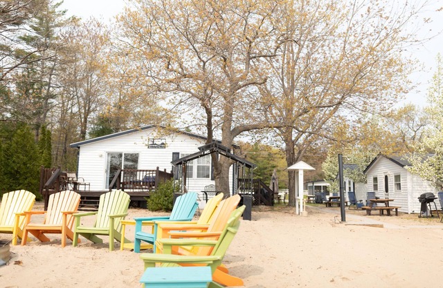 Cozy Home on Lake Huron