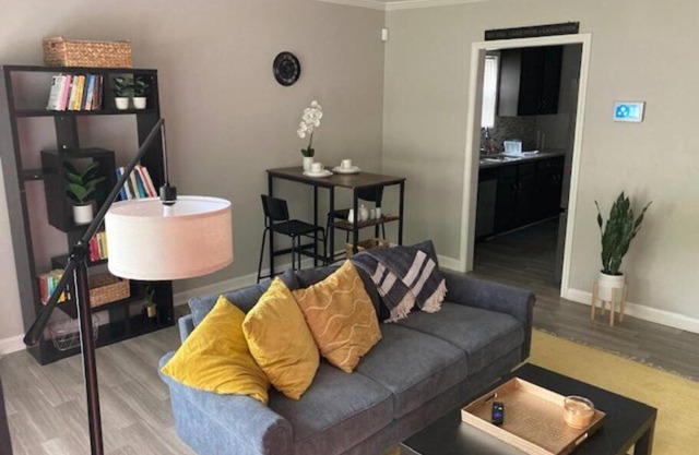 Cozy Home - Walk to BeltLine!