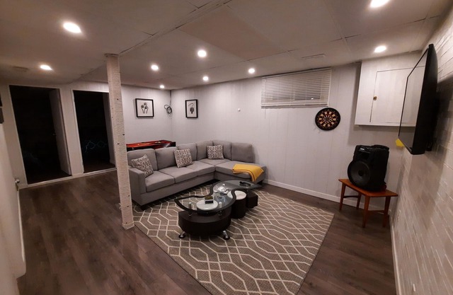 Cozy home with all the amenities you need, just 1min walk from a beautiful beach