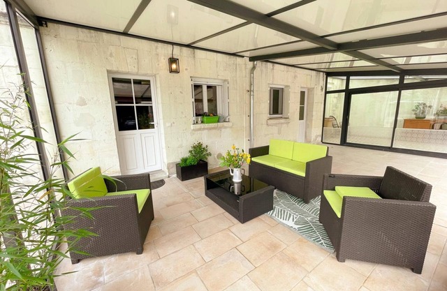 Casa acogedora en Loches: Comfort y Equipamiento Completo