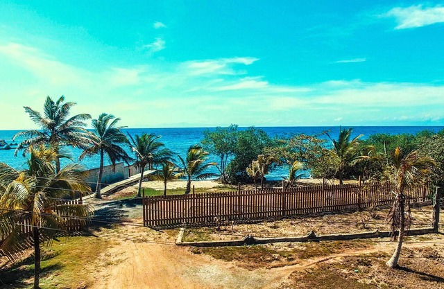 Acogedora casa con espectacular vista al mar Caribe "Dixon Cove"