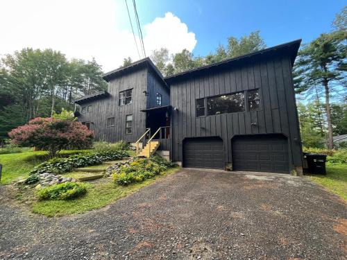 Cozy House 10 Min To Lake George