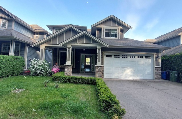 Cozy house for resting after any outdoor activities in chilliwack bc