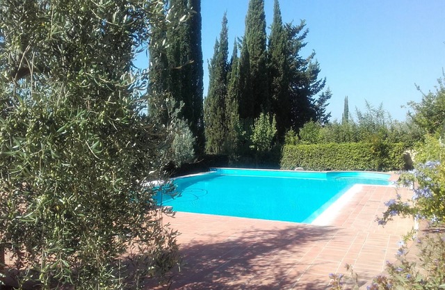 Cozy house in the beautiful Tuscan countryside with private pool