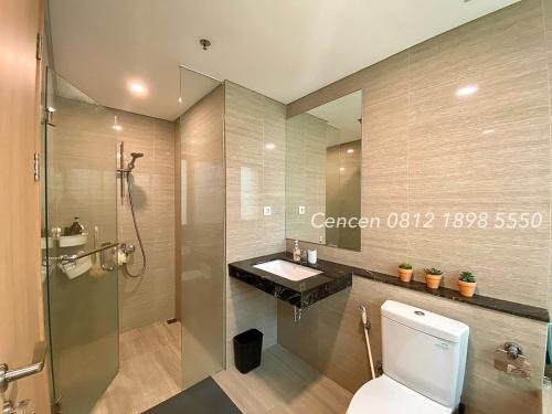 Cozy Japandi Room at Hillcrest, Millenium Village Lippo Karawaci near Aryaduta Hotel & Siloam Hospital