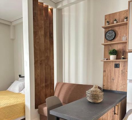 Cozy Karystos Apartment