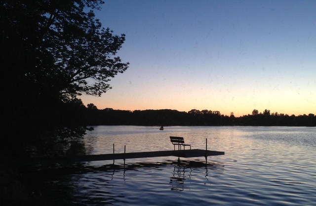 Lake Sallie - Classic Lake Cottage con fachada en 2 lagos!