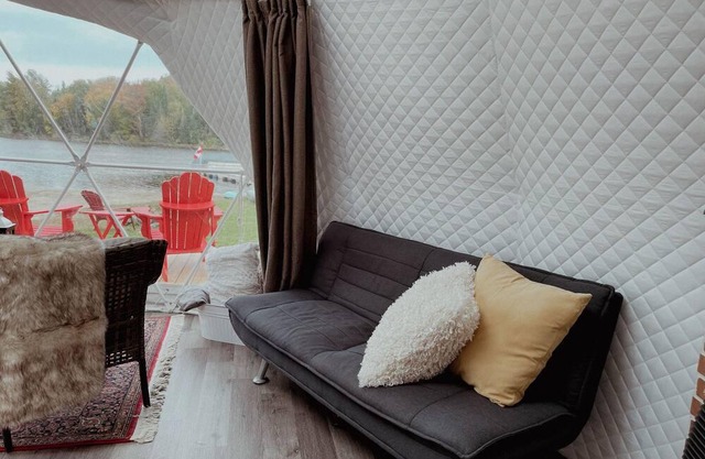 Cozy Lakeview Dome 30 minutes away from Parry Sound