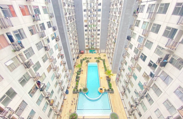 Cozy Living 2Br Apartment At Jarrdin Cihampelas