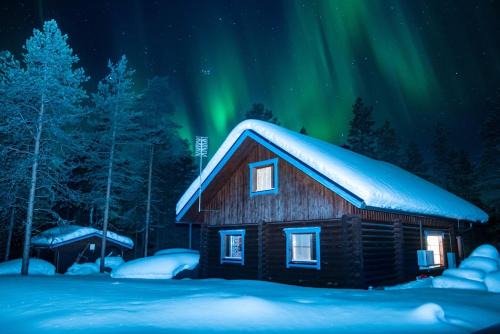 Cozy Log Cabin with Sauna and Wifi