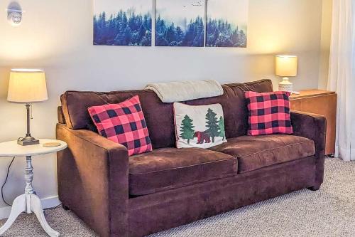 Cozy Ludlow Escape