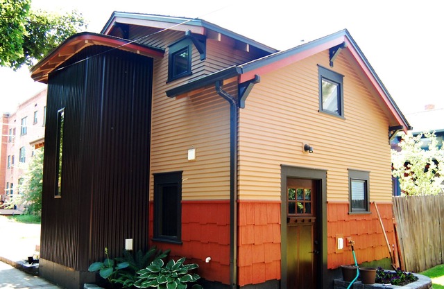 Acogedor, Bungalow moderno en el corazón de la ciudad !!