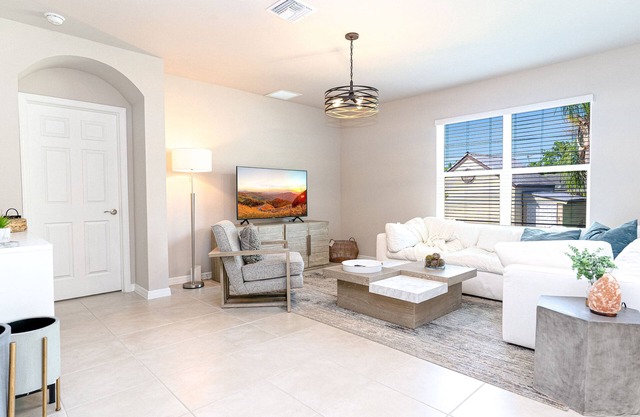 Cozy Modern Spacious House Perfect Location