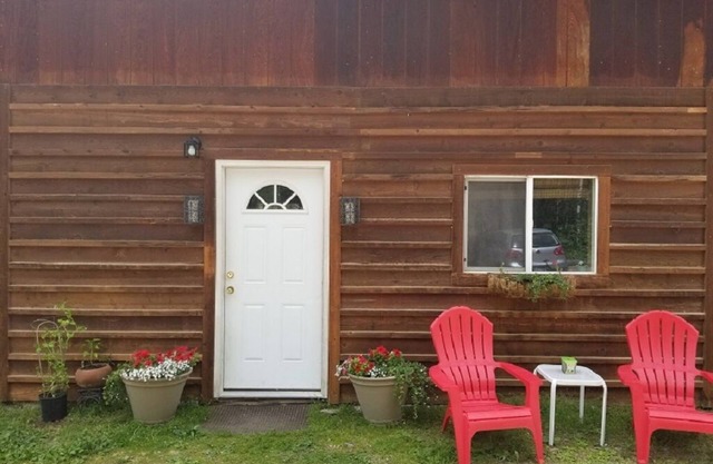 ** Cozy Mountain Suites - # 3 **