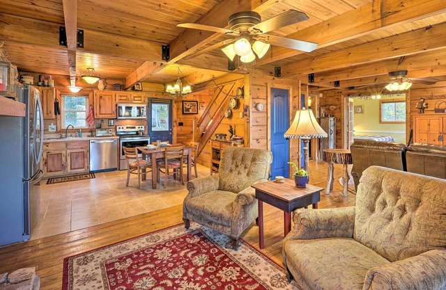 Cozy Mountain-Top VA Cabin: Hike, Bike, Fish, Etc.