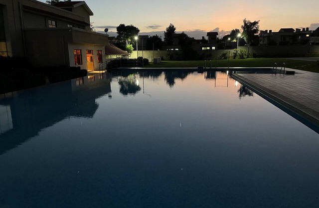 Cozy Neat Quiet Deluxe Home-Stay near Bangalore Airport