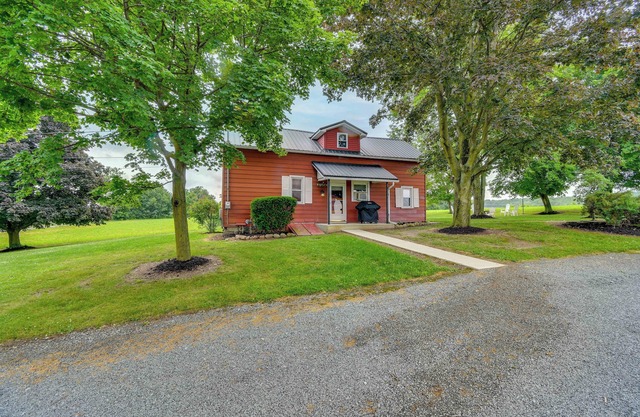 Cozy New York Farmhouse w/ Porch, Grill & Fire Pit