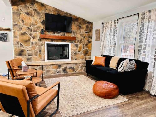 Cozy newly remodeled cabin in the Poconos