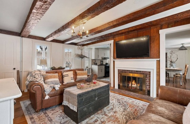Cozy Newly Renovated 1BR on a Horse Farm