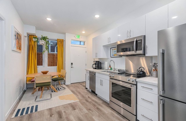Cozy Oasis in the heart of Capitol Hill
