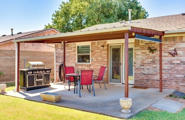 Cozy Oklahoma Retreat w/ Covered Patio & Gas Grill
