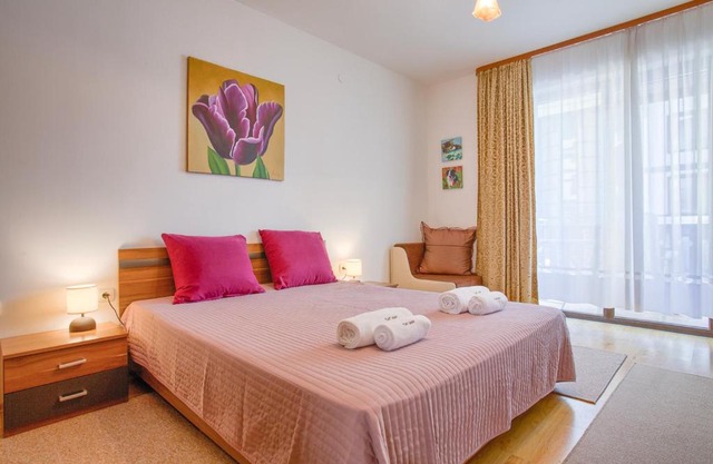 Cozy One-Bedroom apartment with Nature View by Flat Mаnager