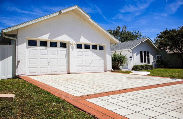 Cozy Palm Bay accommodation