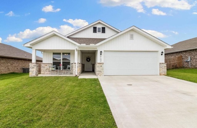 Cozy Pet-Friendly Hideout near XNA