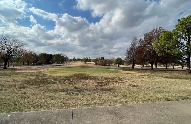 Cozy & quiet home-20 min from Bartlesville!