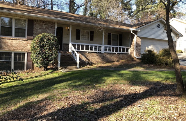 Cozy Quiet Home in Great Neighborhood