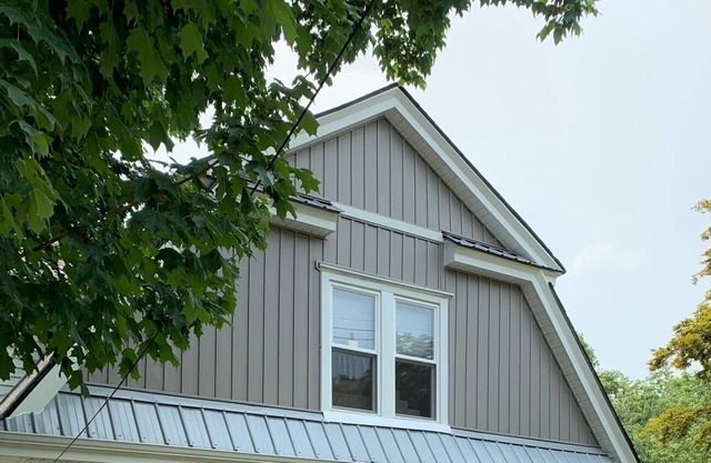 Cozy, recently updated unit in quiet neighborhood. Downtown Richmond, KY